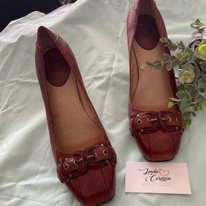 Frye pumps